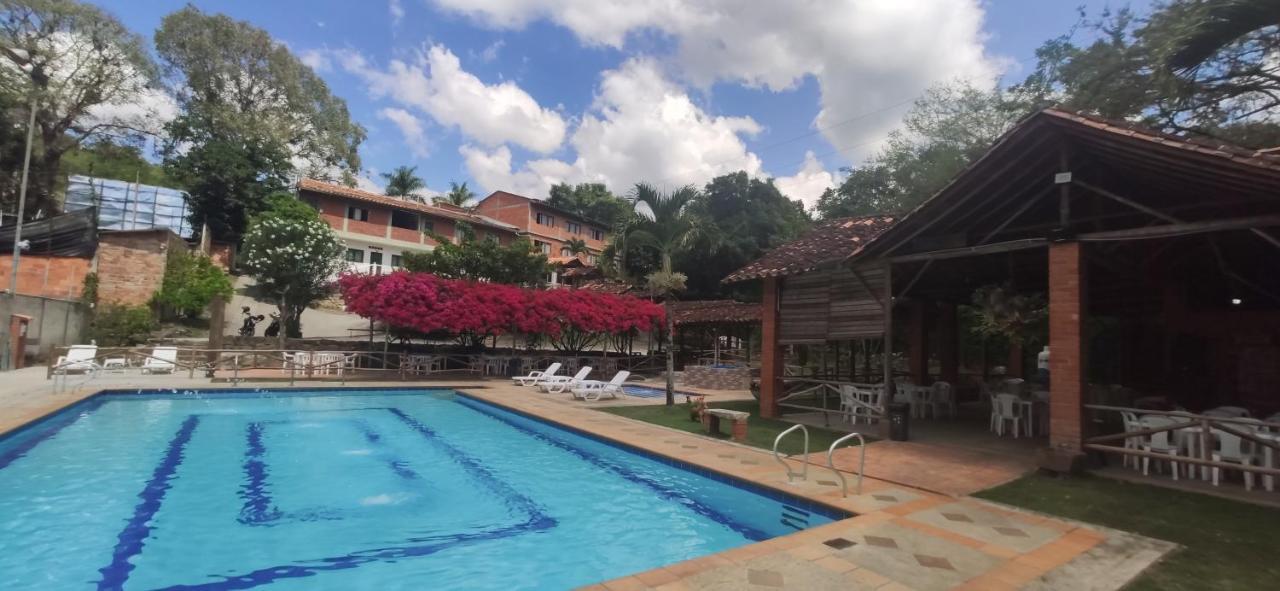 Hotel Campestre Umpala San Gil Exteriör bild