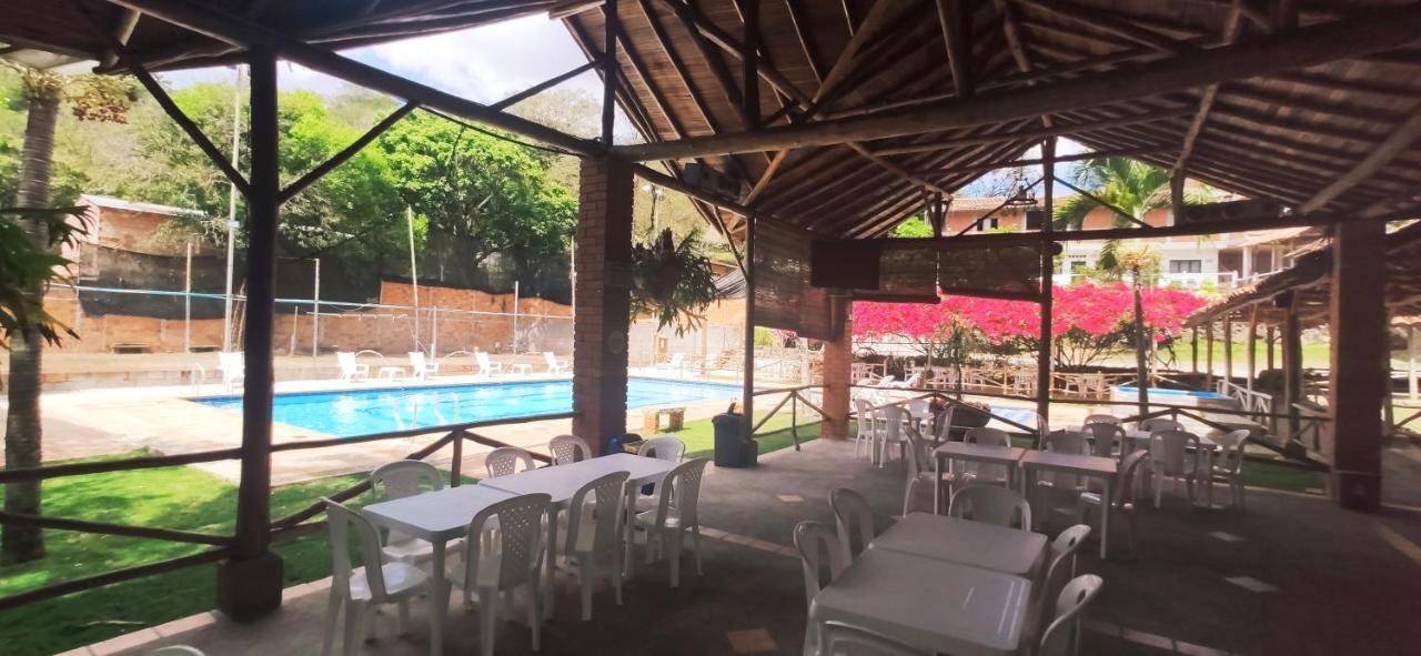 Hotel Campestre Umpala San Gil Exteriör bild